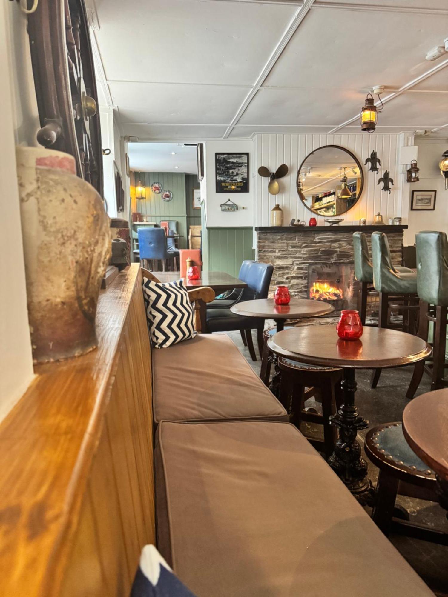 The London Inn Padstow Exterior photo